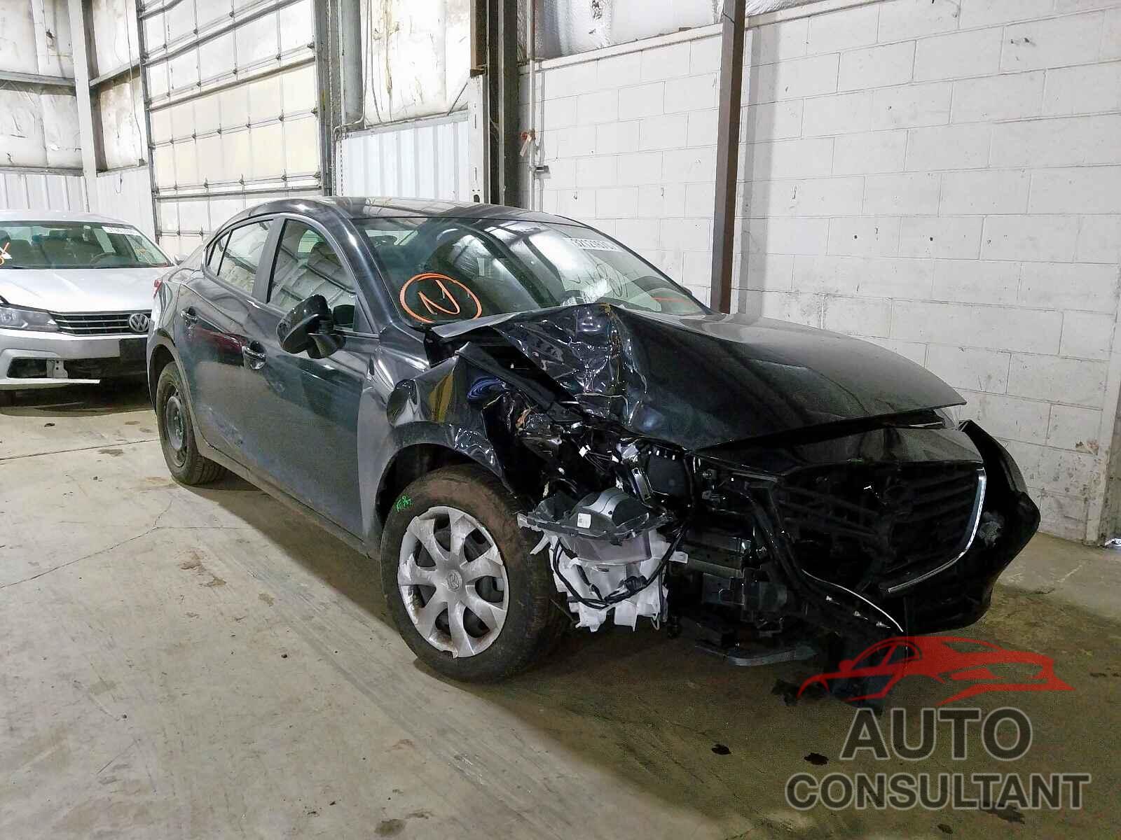 MAZDA 3 2018 - 5N1AZ2CJ9MC109244