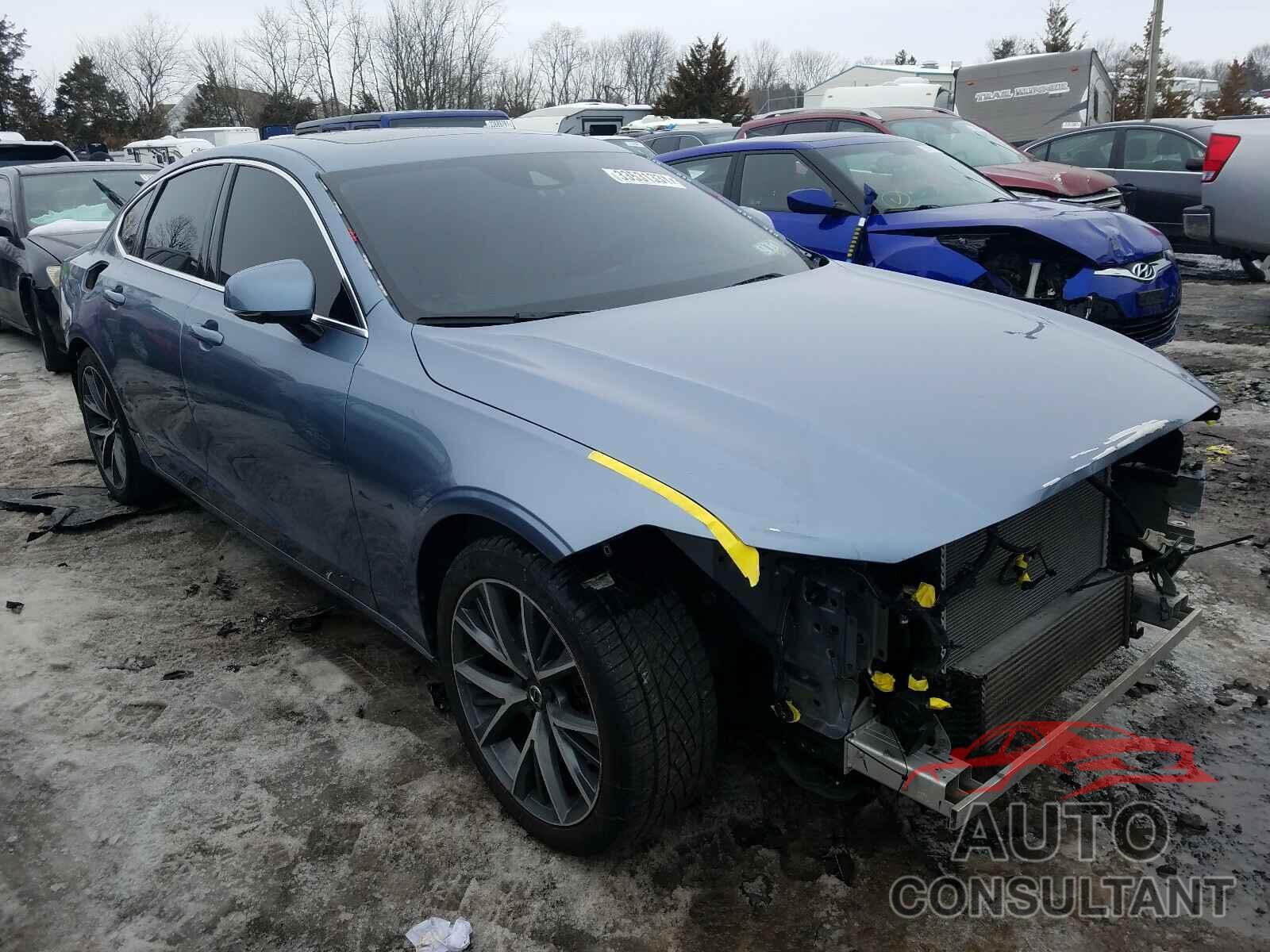 VOLVO S90 2017 - YV1A22MK8H1011284