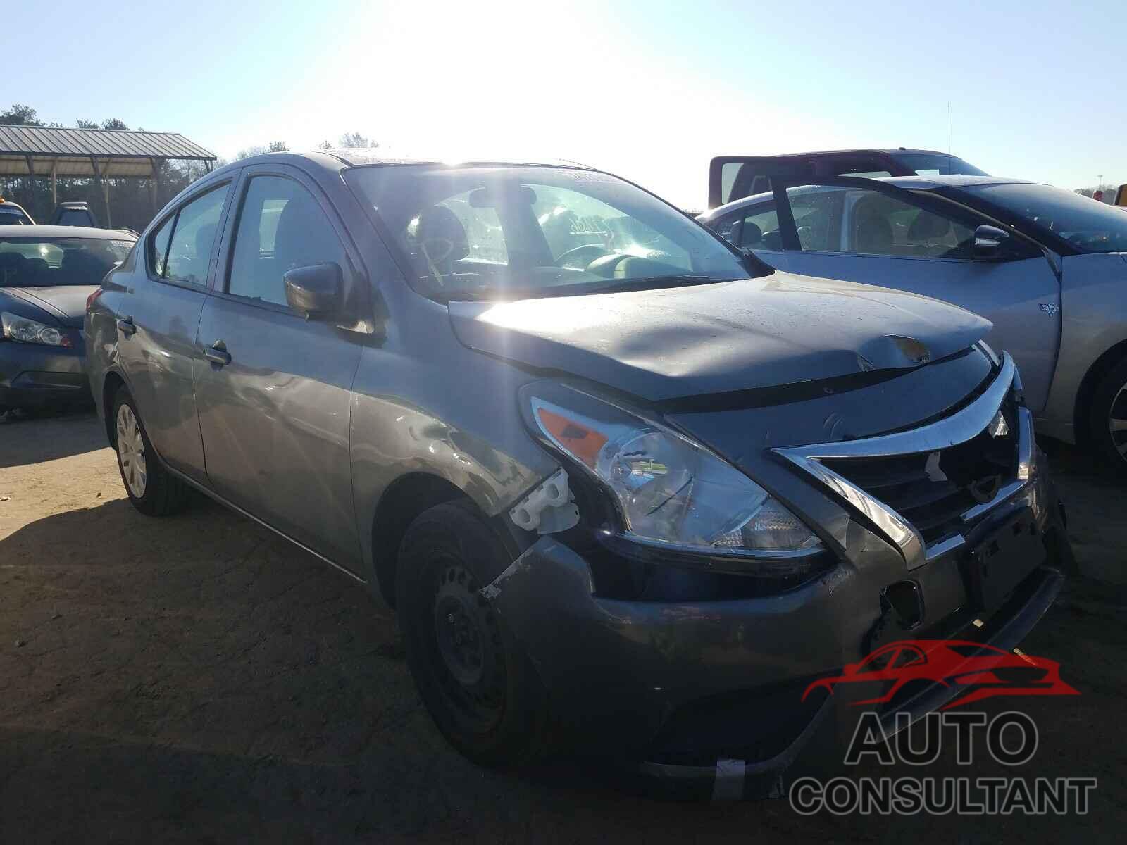 NISSAN VERSA 2019 - 3N1CN7AP1KL869248