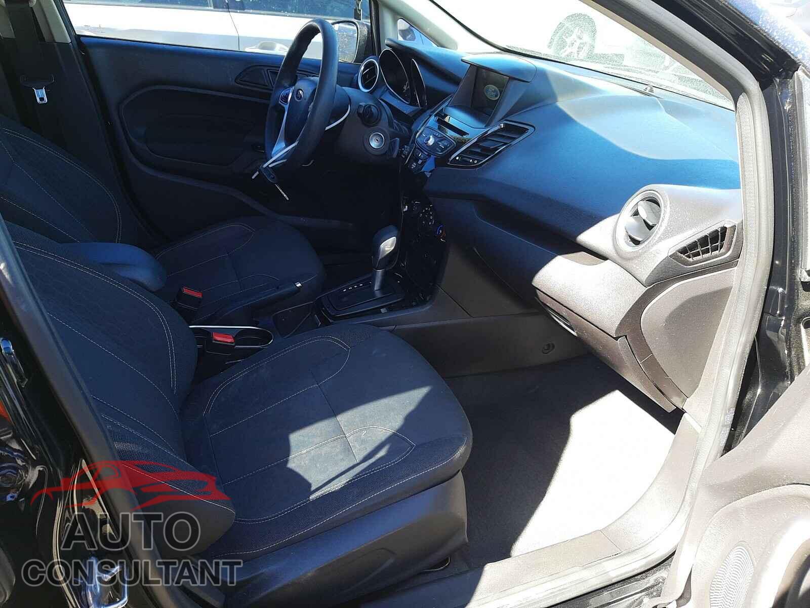 FORD FIESTA 2017 - 3FADP4EJXHM140397