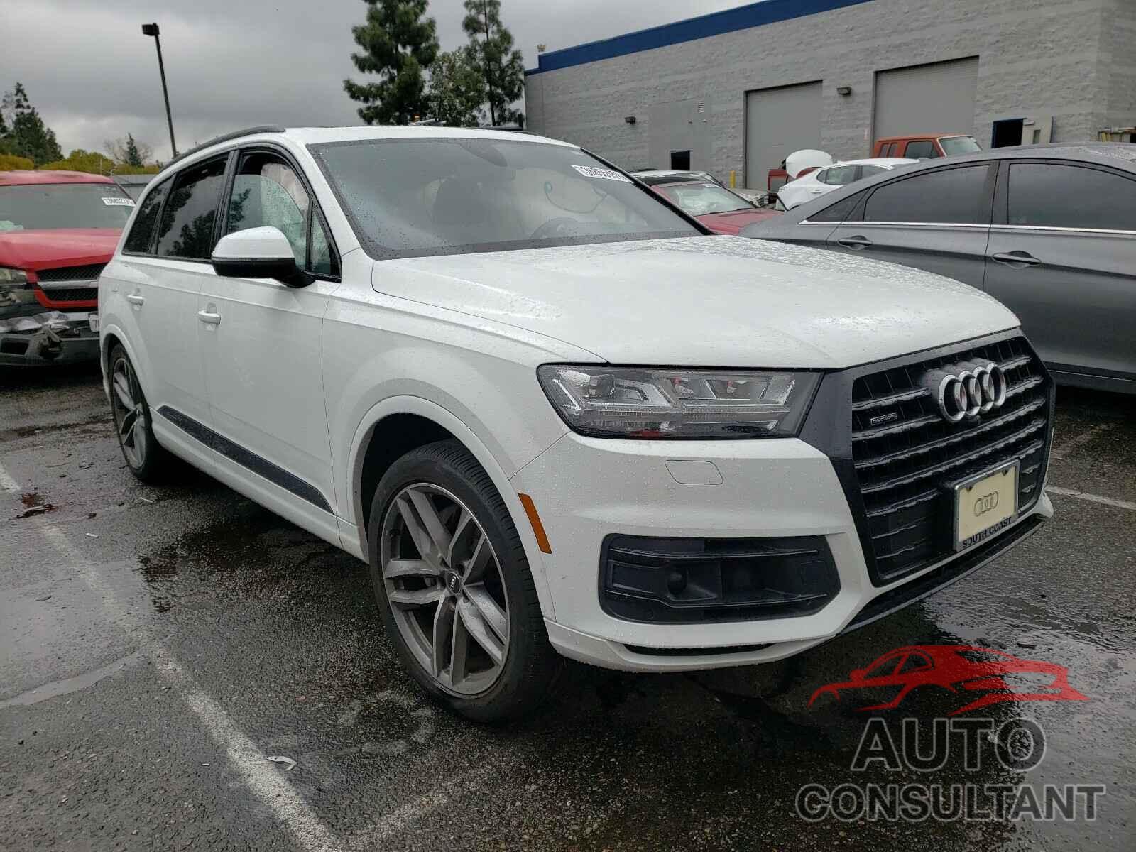 AUDI Q7 2017 - WA1VAAF72HD037465