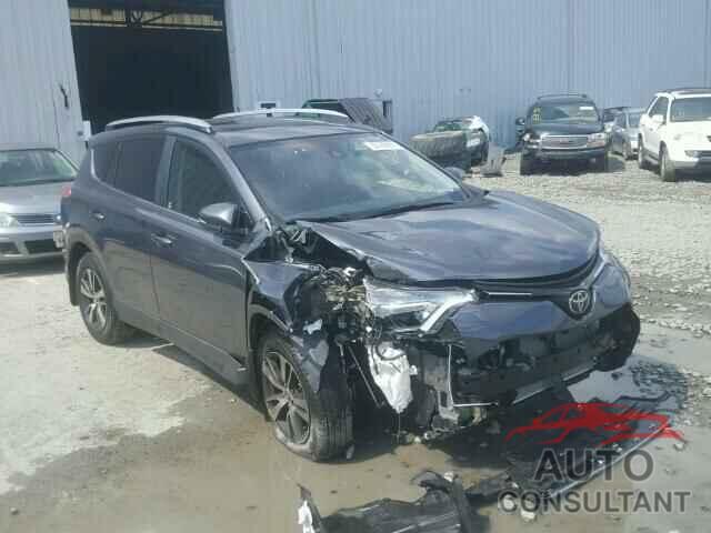 TOYOTA RAV4 2017 - JTMRFREV4HD208465
