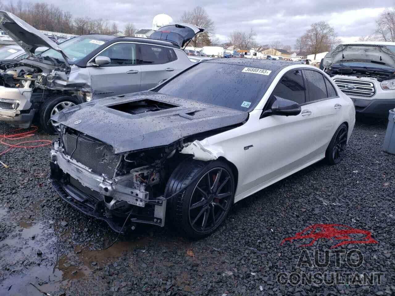MERCEDES-BENZ C-CLASS 2018 - 55SWF6EB1JU260401