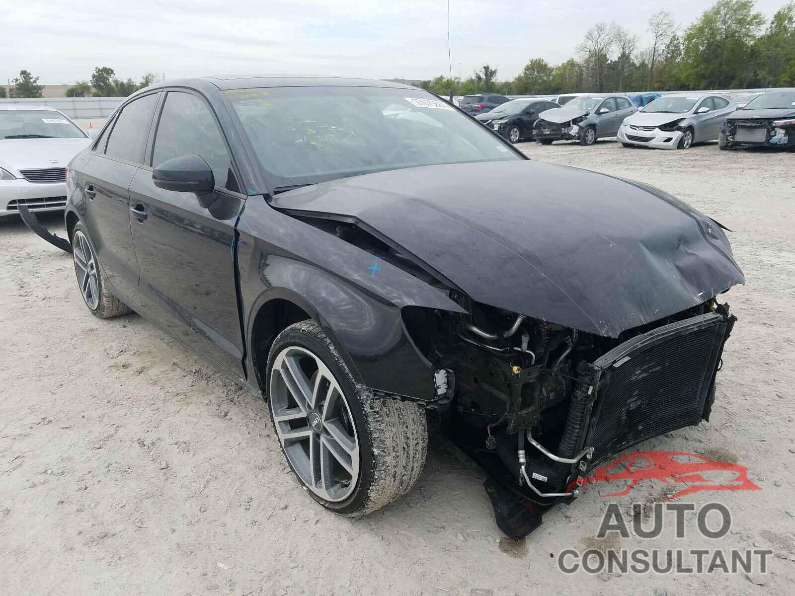 AUDI A3 2018 - WAUAUGFF6J1014068