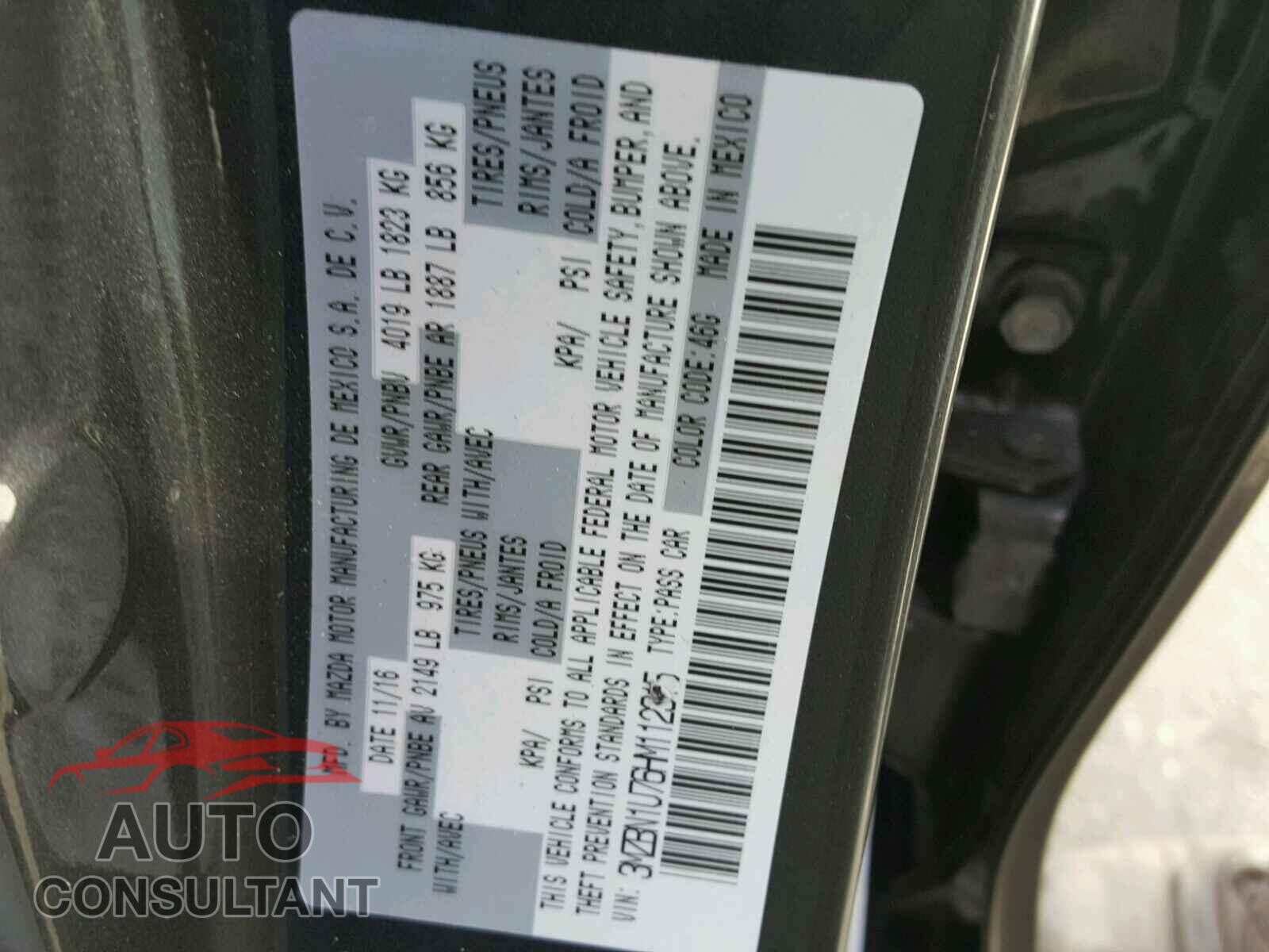 MAZDA 3 2017 - 3MZBN1U76HM112315