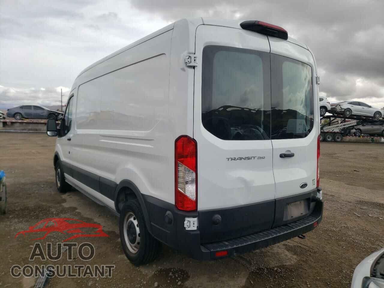 FORD TRANSIT CO 2020 - 1FTBR1C80LKA07240