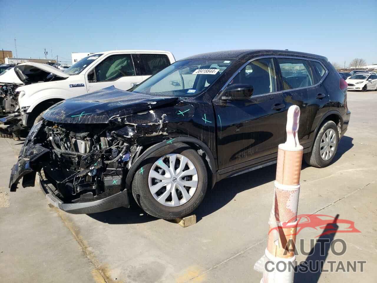 NISSAN ROGUE 2019 - KNMAT2MT0KP560056