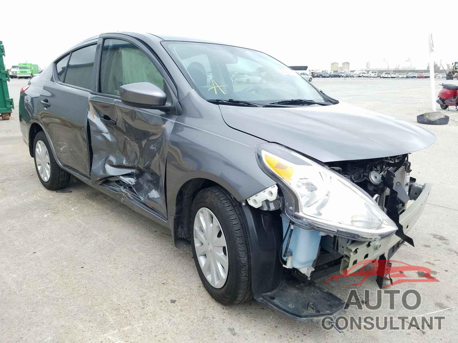 NISSAN VERSA 2018 - 3N1CN7AP3JL842714