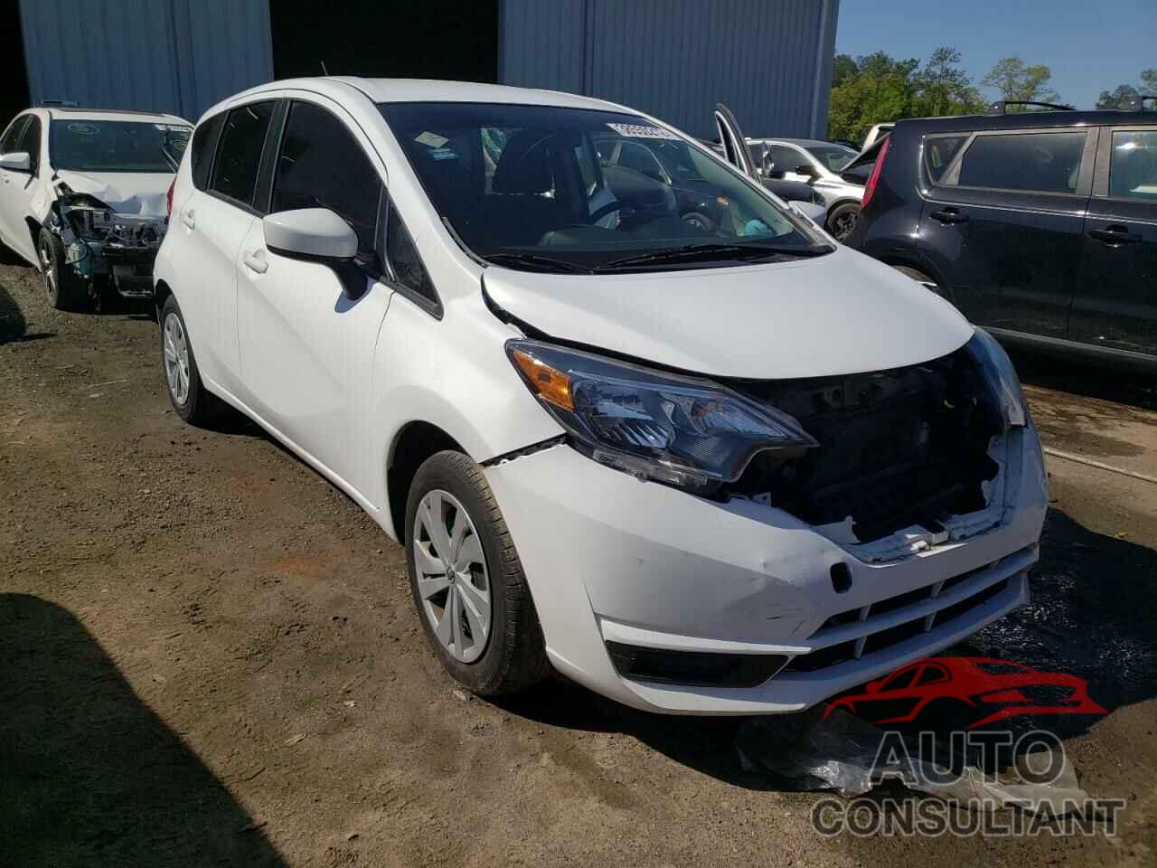 NISSAN VERSA 2017 - 3N1CE2CP3HL363543