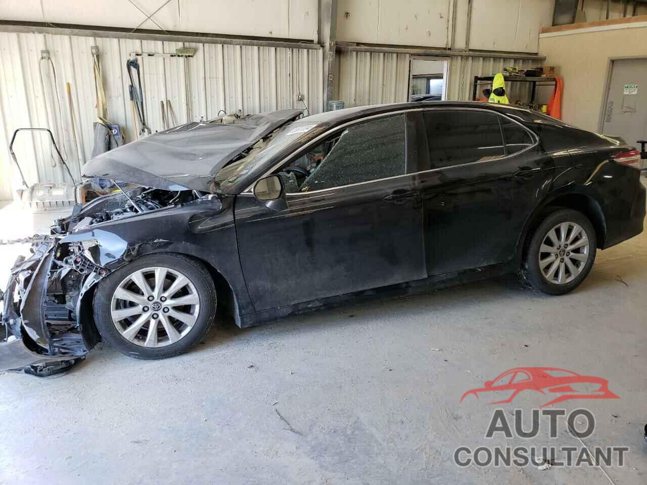 TOYOTA CAMRY 2018 - JTNB11HK8J3067913