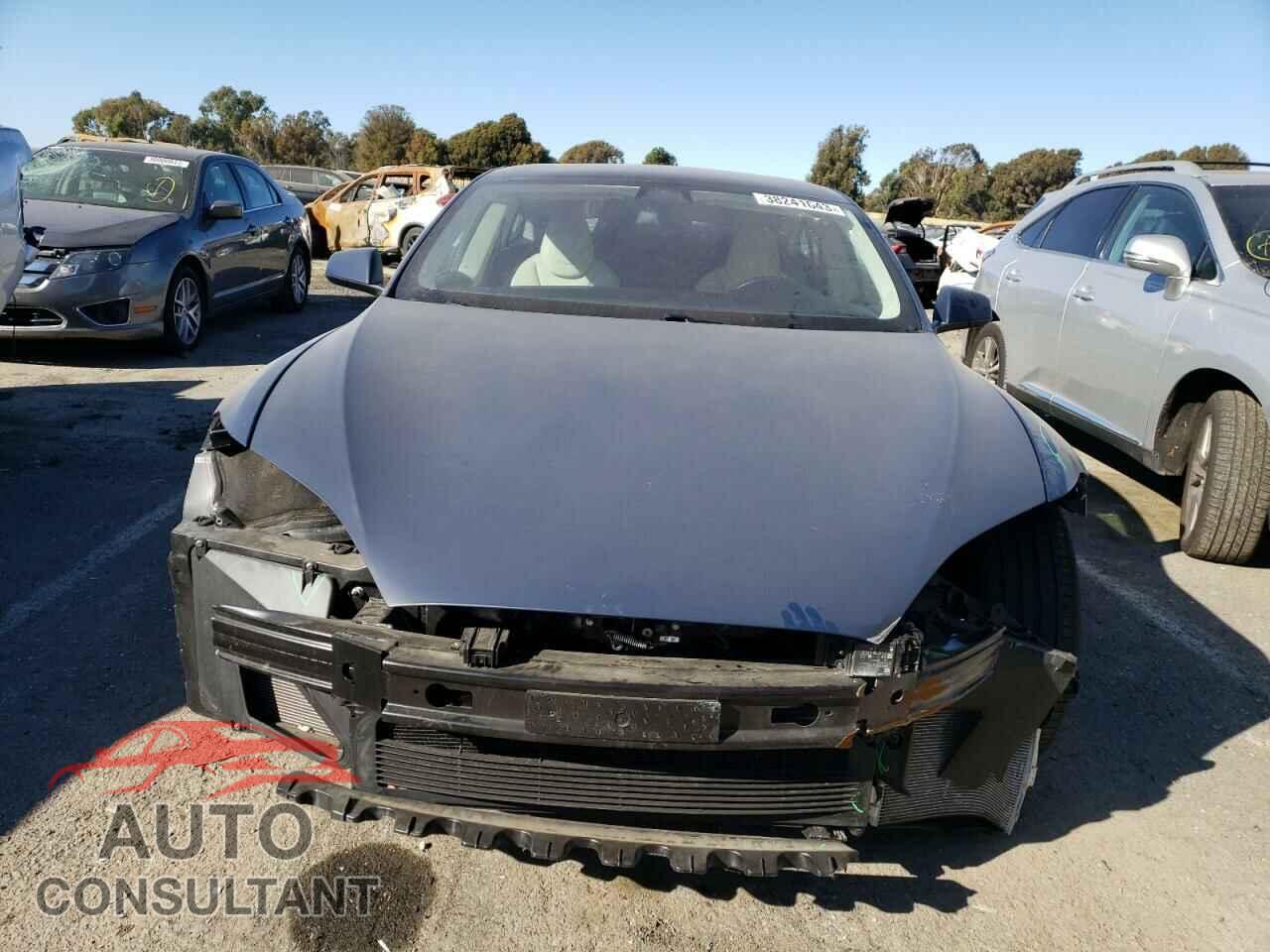 TESLA MODEL S 2019 - 5YJSA1E20KF304651