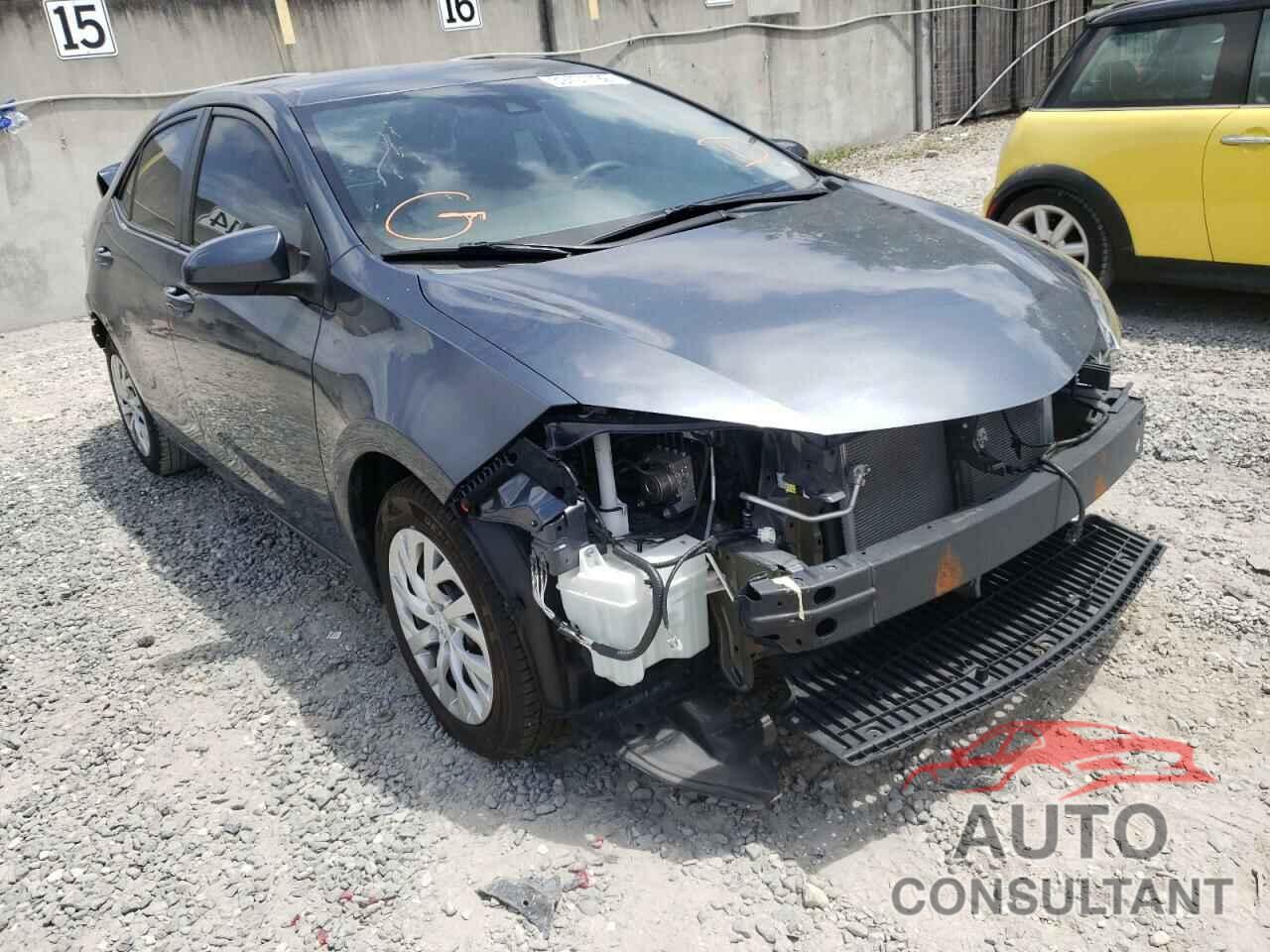 TOYOTA COROLLA 2018 - 5YFBURHE9JP845051