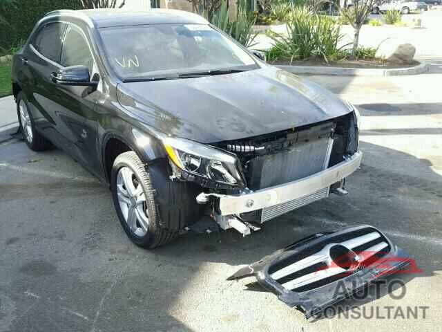 MERCEDES-BENZ GLK250 2015 - WDCTG4EB4FJ176721