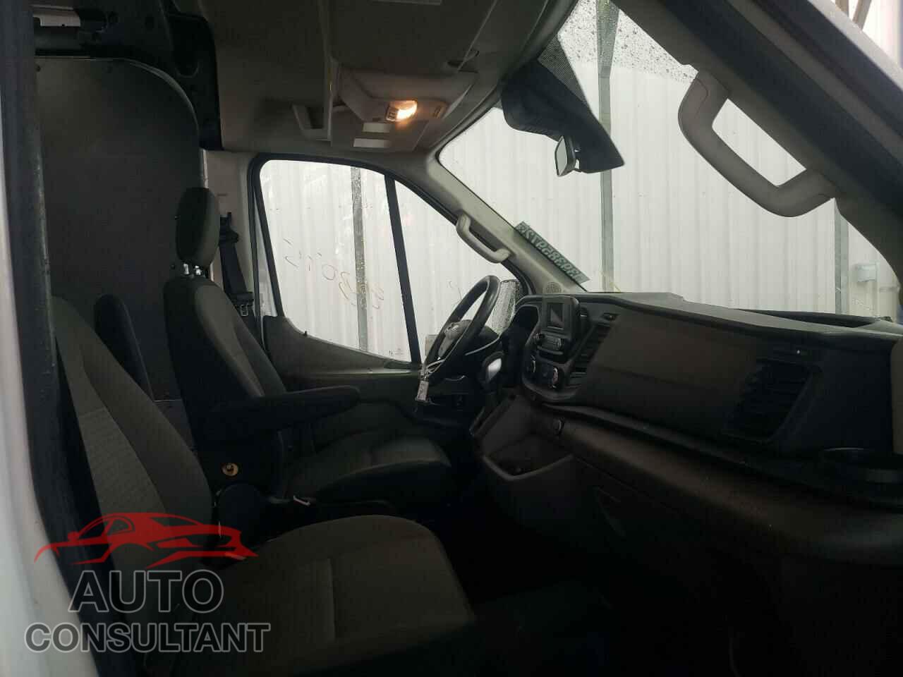 FORD TRANSIT CO 2020 - 1FTBR1C83LKA09208
