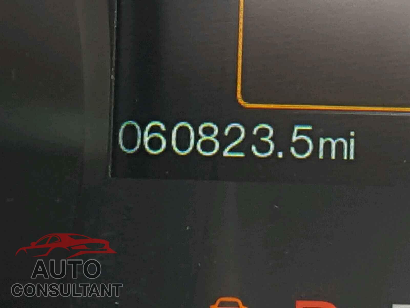 FORD MUSTANG 2016 - 1FATP8UH3G5285061