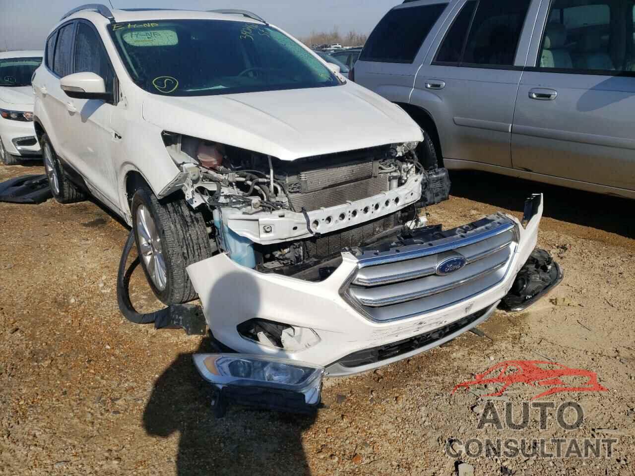 FORD ESCAPE 2017 - 1FMCU9JD1HUE35732