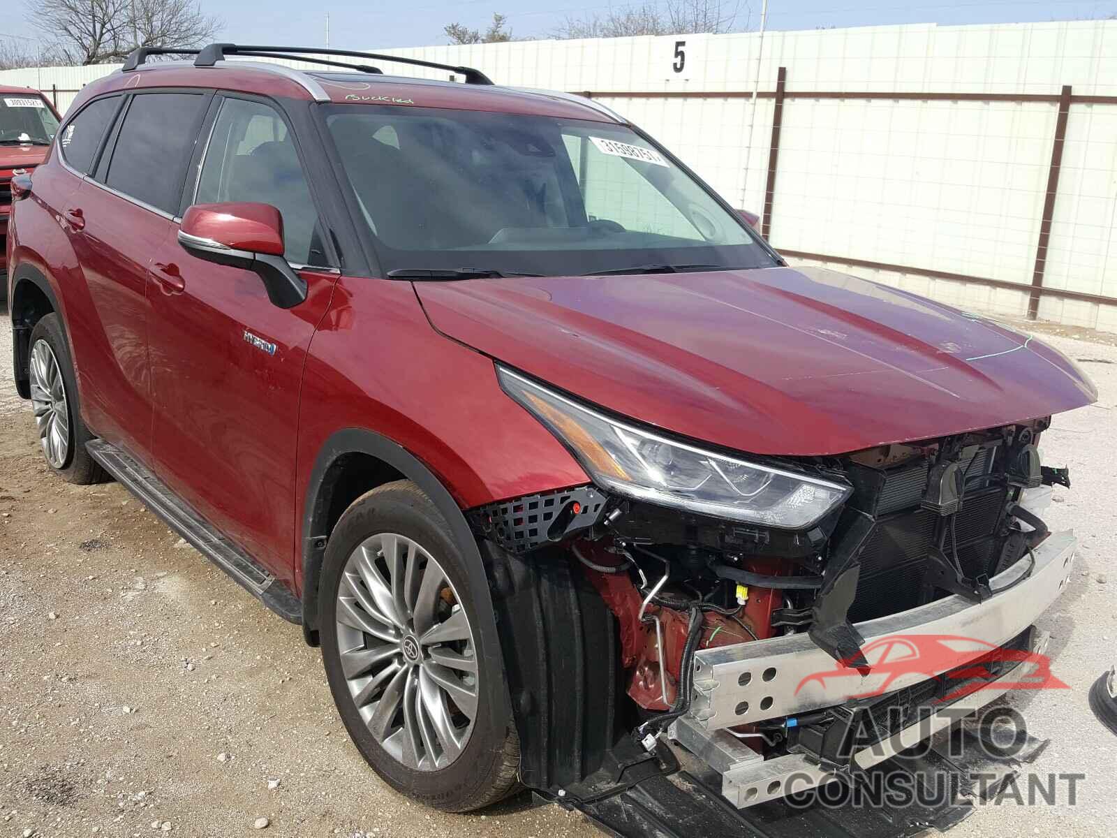 TOYOTA HIGHLANDER 2020 - 5TDFARAHXLS003716