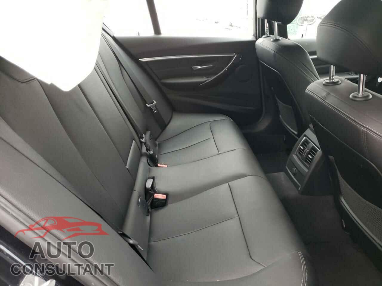 BMW 3 SERIES 2016 - WBA8E9G53GNU29864