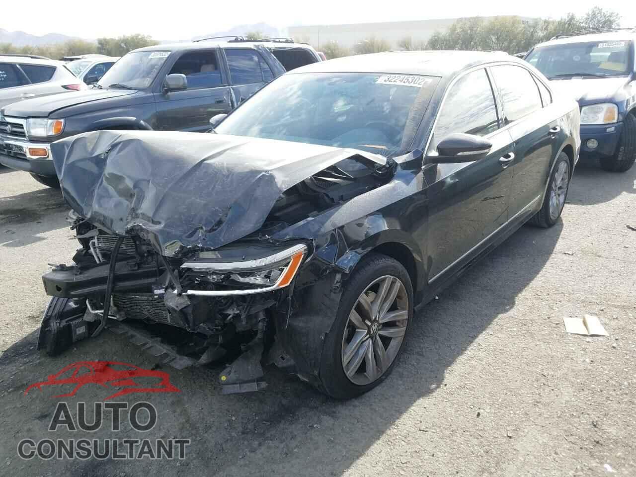 VOLKSWAGEN PASSAT 2017 - 1VWGT7A3XHC078848