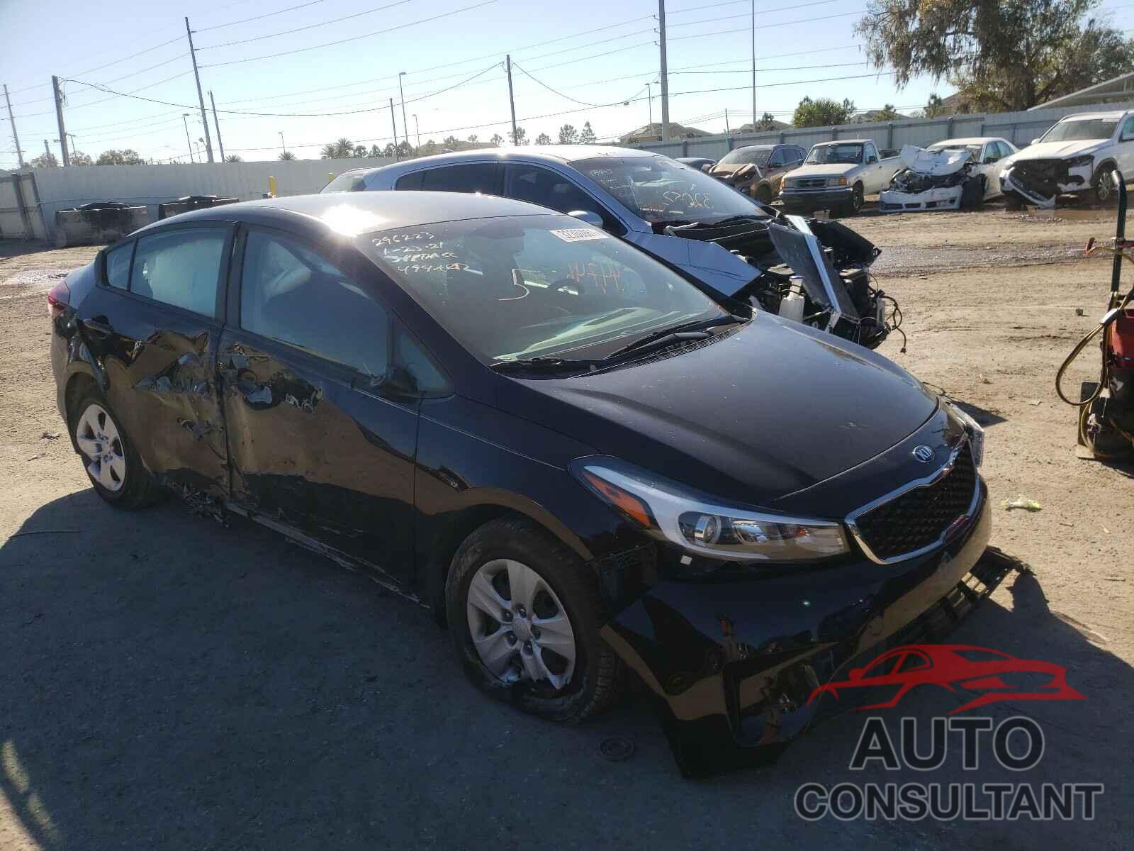 KIA FORTE 2018 - 3KPFK4A76JE202258
