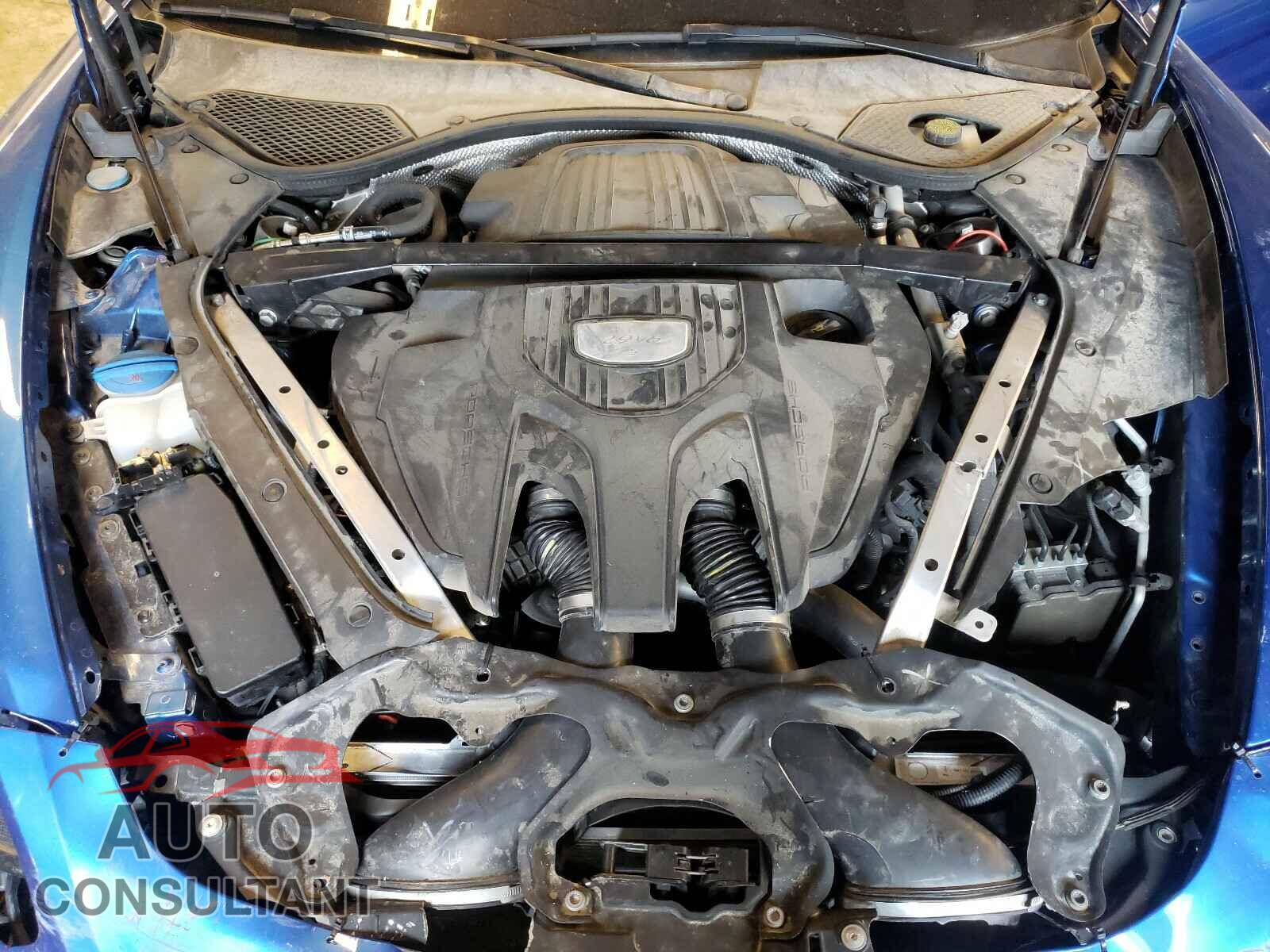 PORSCHE PANAMERA 2017 - WP0AB2A79HL120752