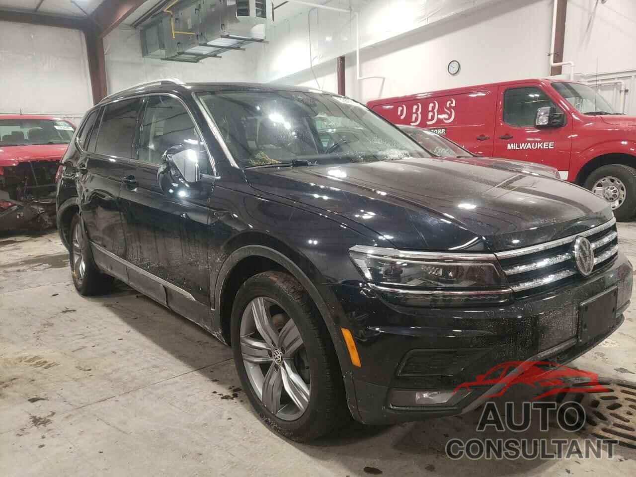 VOLKSWAGEN TIGUAN 2018 - 3VV4B7AXXJM004525