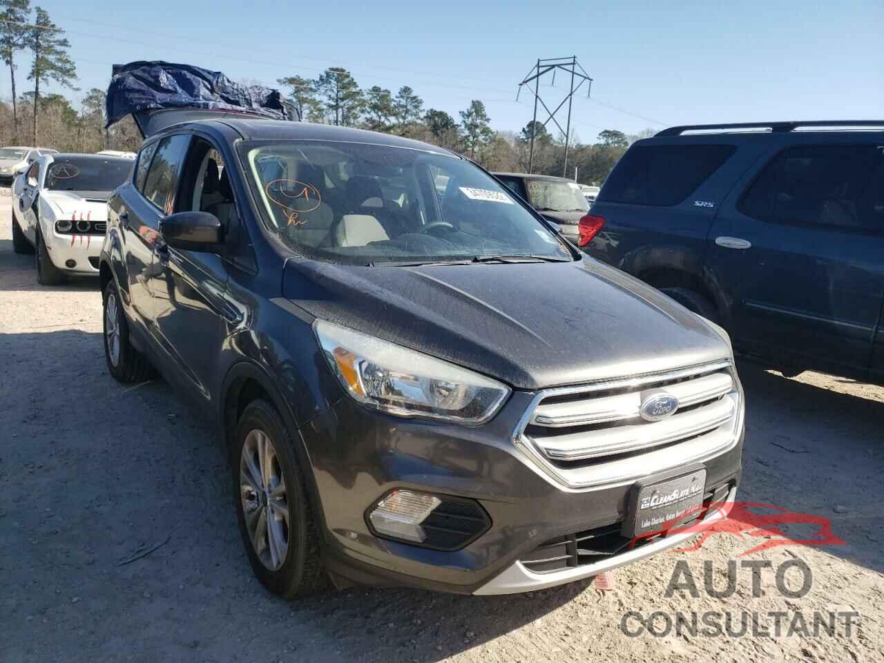 FORD ESCAPE 2017 - 1FMCU0G95HUA28995