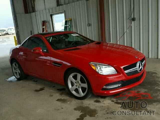MERCEDES-BENZ SLK250 2015 - WDDPK4HA3FF096893