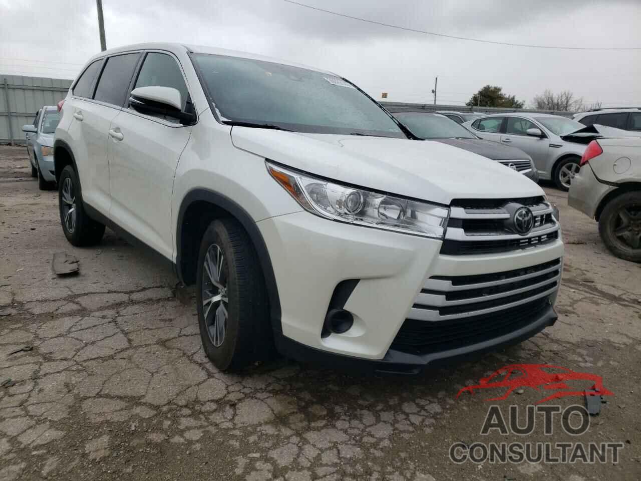 TOYOTA HIGHLANDER 2019 - 5TDZARFH4KS050907