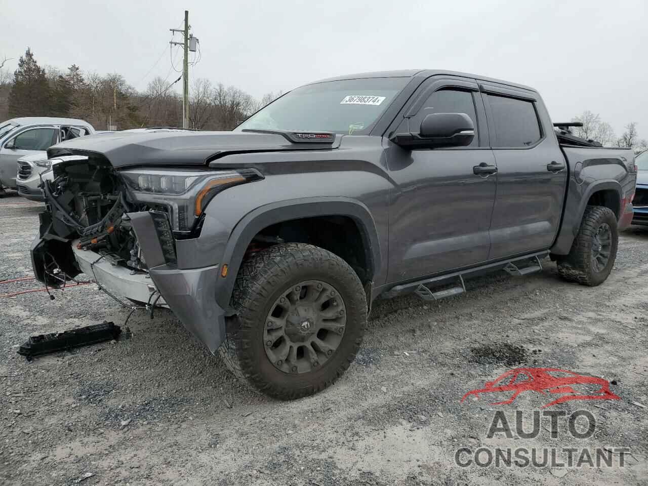 TOYOTA TUNDRA 2023 - 5TFPC5DB1PX015378