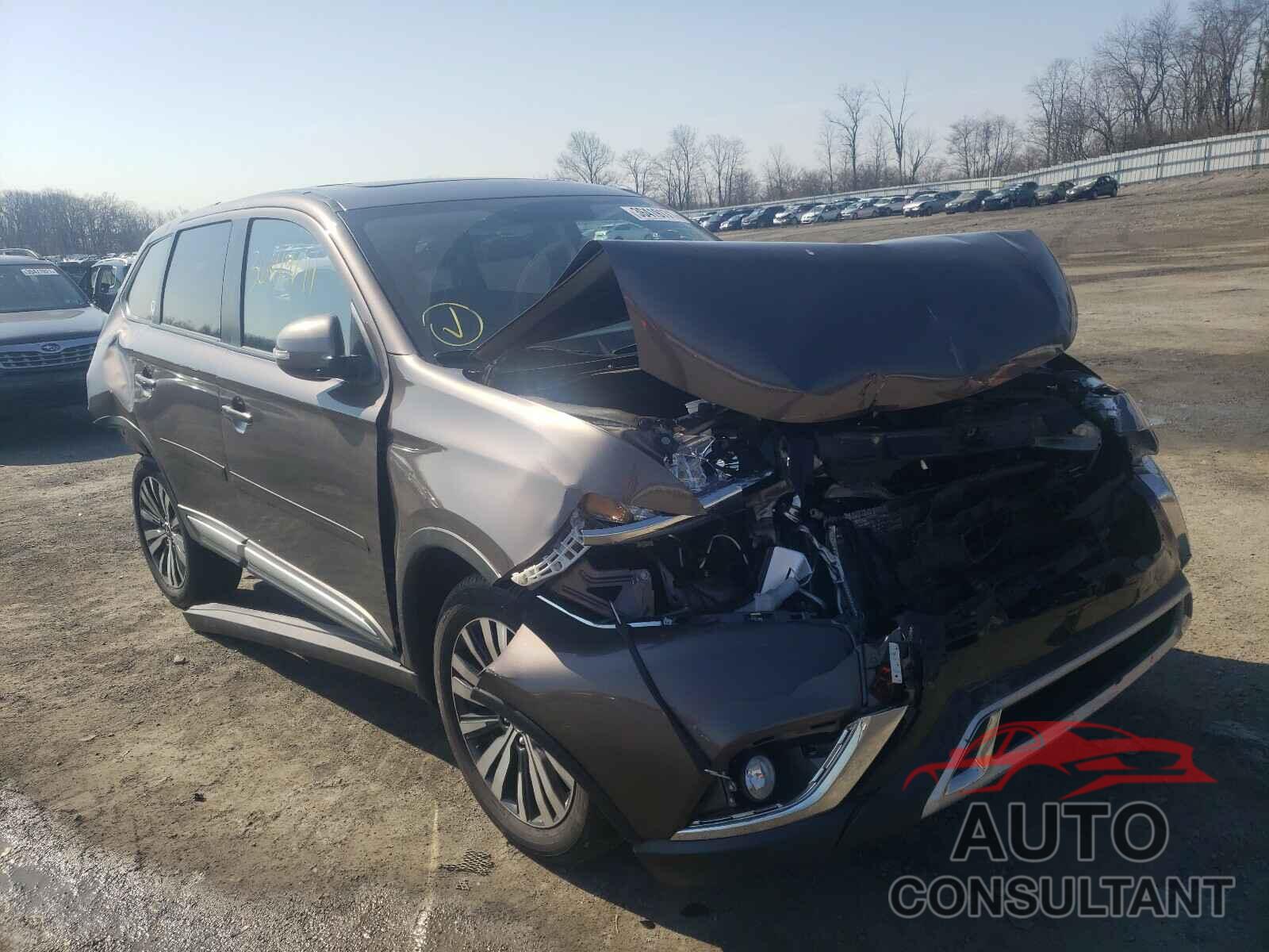 MITSUBISHI OUTLANDER 2019 - JA4AZ3A35KZ036781