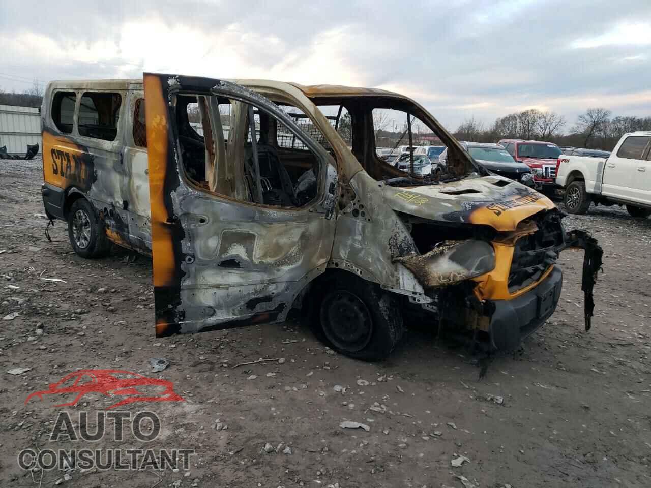 FORD TRANSIT 2018 - 1FTYR2ZM5JKB04533