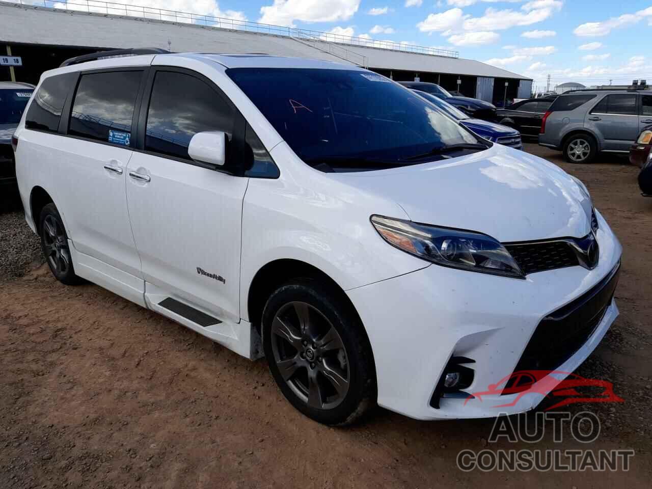 TOYOTA SIENNA 2019 - 5TDXZ3DC2KS993639