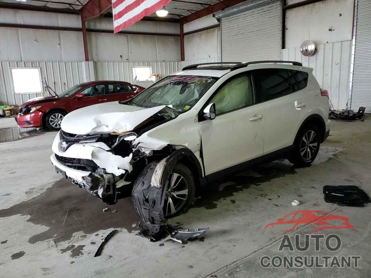 TOYOTA RAV4 2018 - JTMRFREV9JJ749373