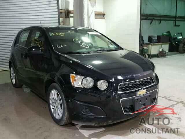 CHEVROLET SONIC 2016 - 1G1JC6SB2G4180493