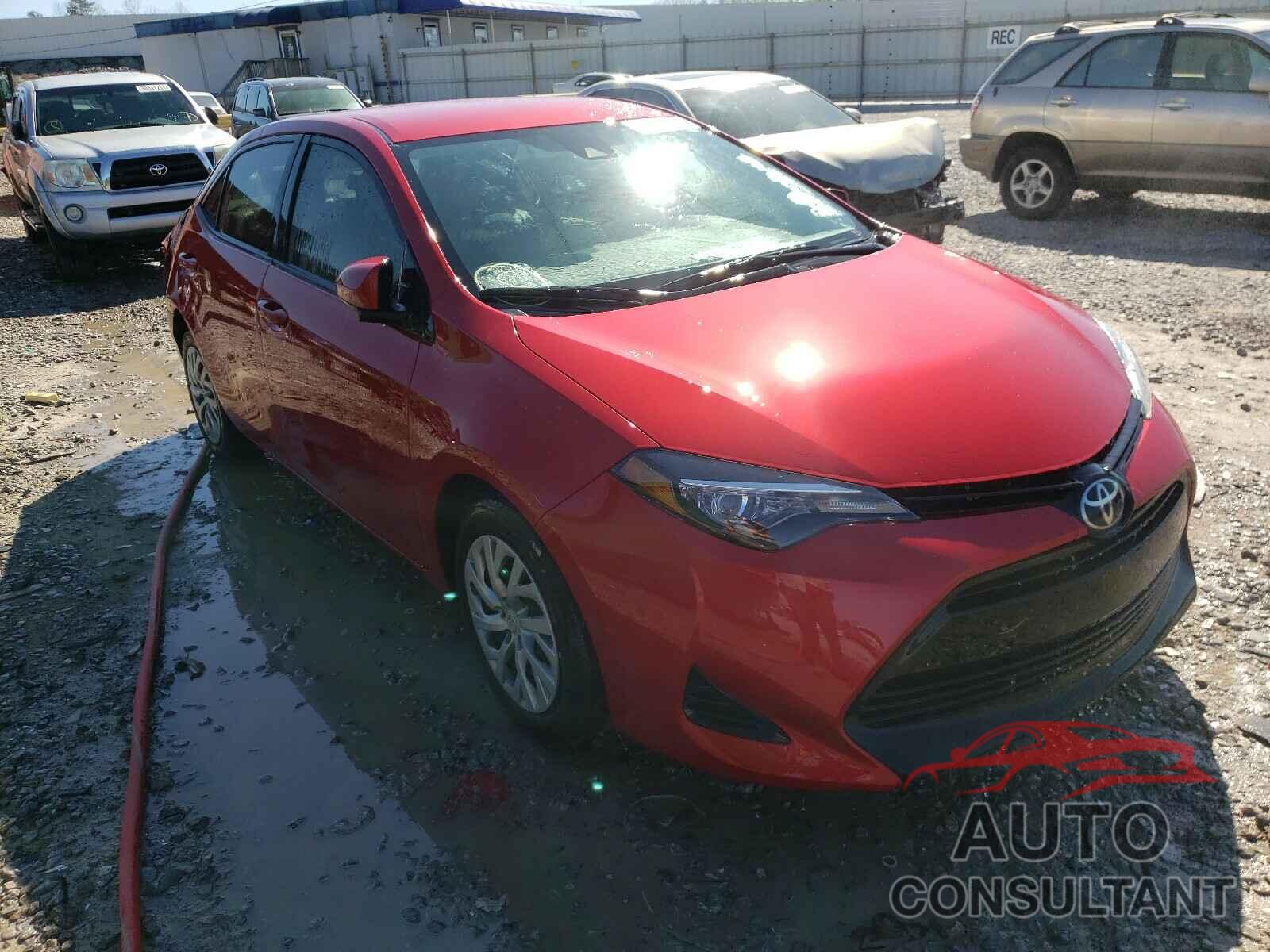 TOYOTA COROLLA 2018 - 2T1BURHE3JC018999