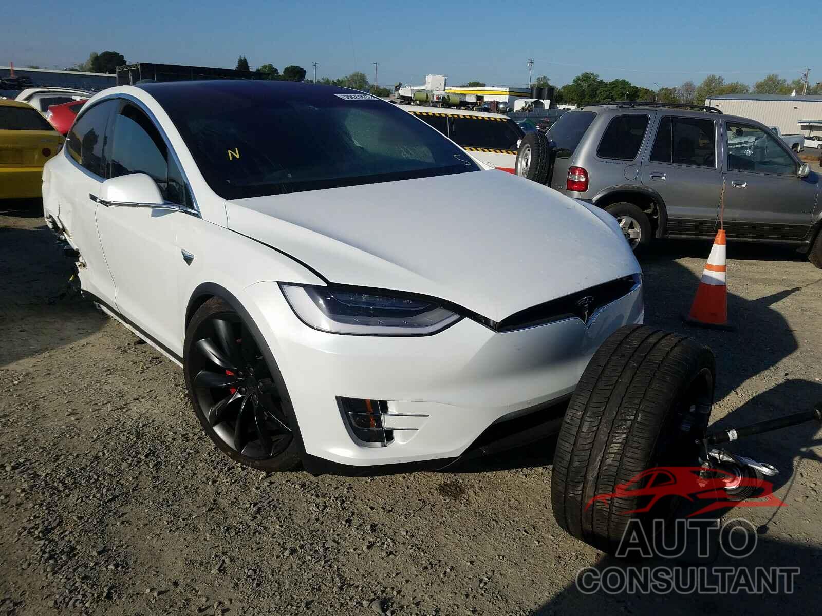 TESLA MODEL X 2020 - 5YJXCBE44LF246259