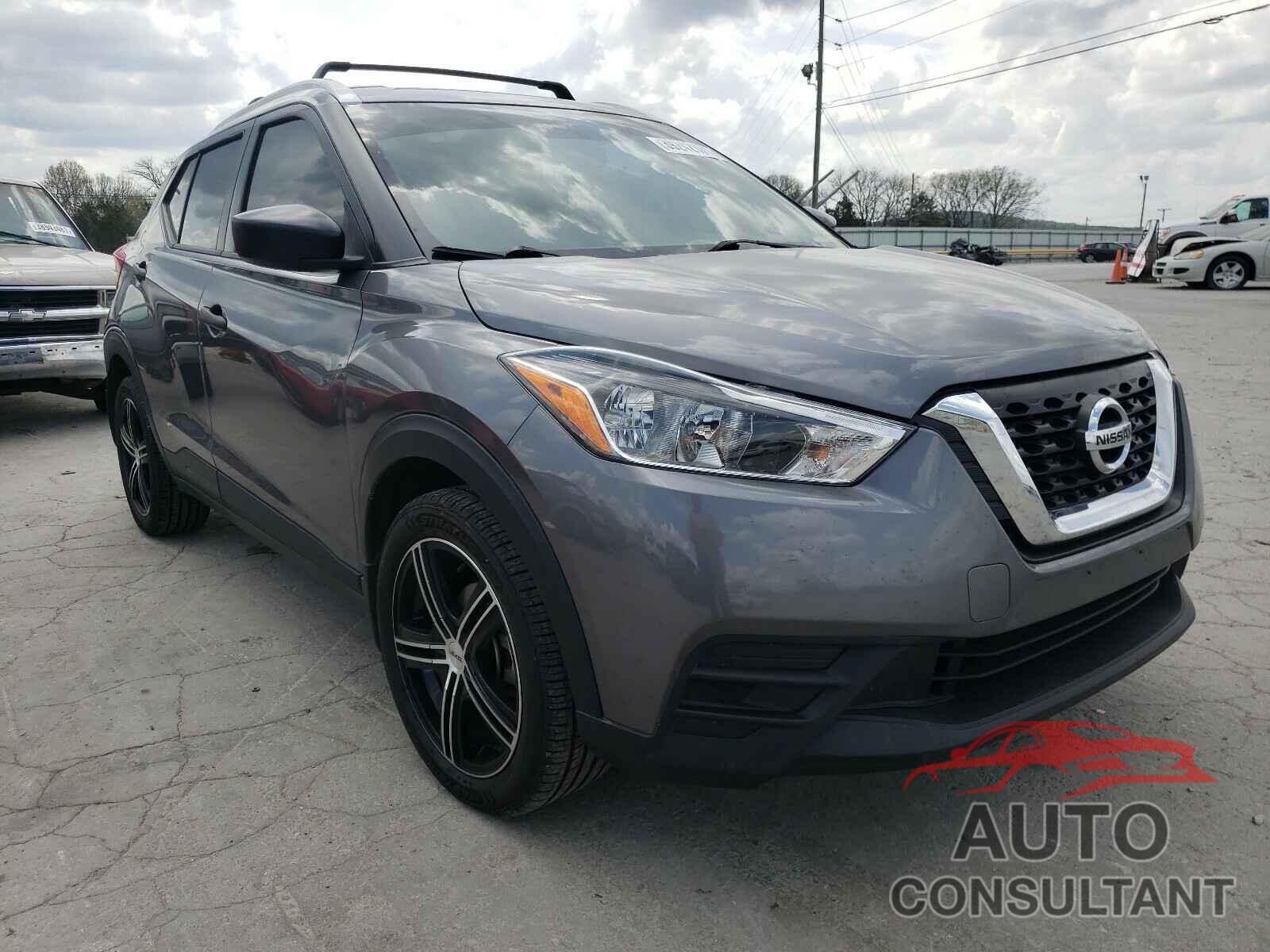 NISSAN KICKS 2018 - 3N1CP5CU7JL510177