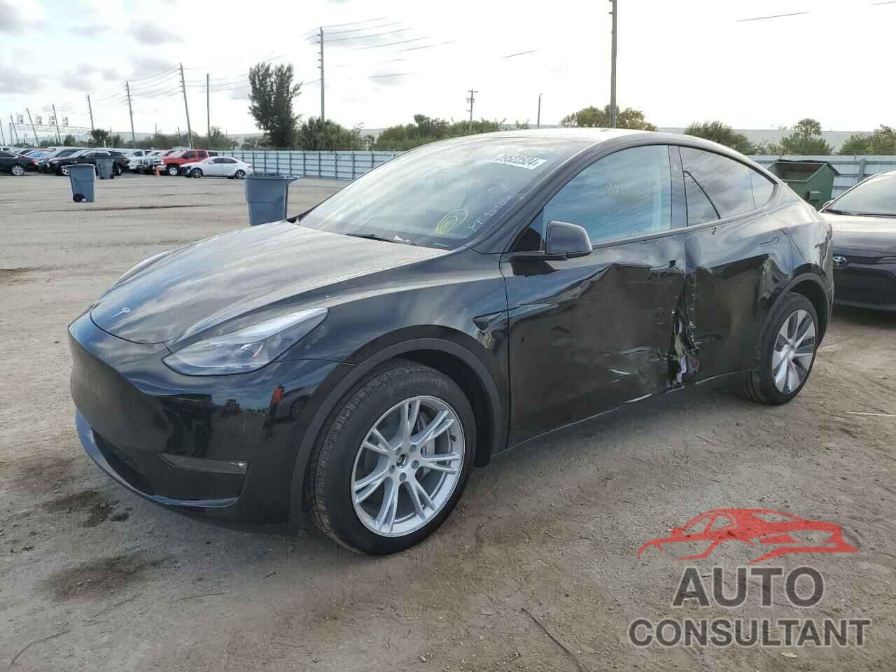 TESLA MODEL Y 2023 - 7SAYGDEE4PF939547