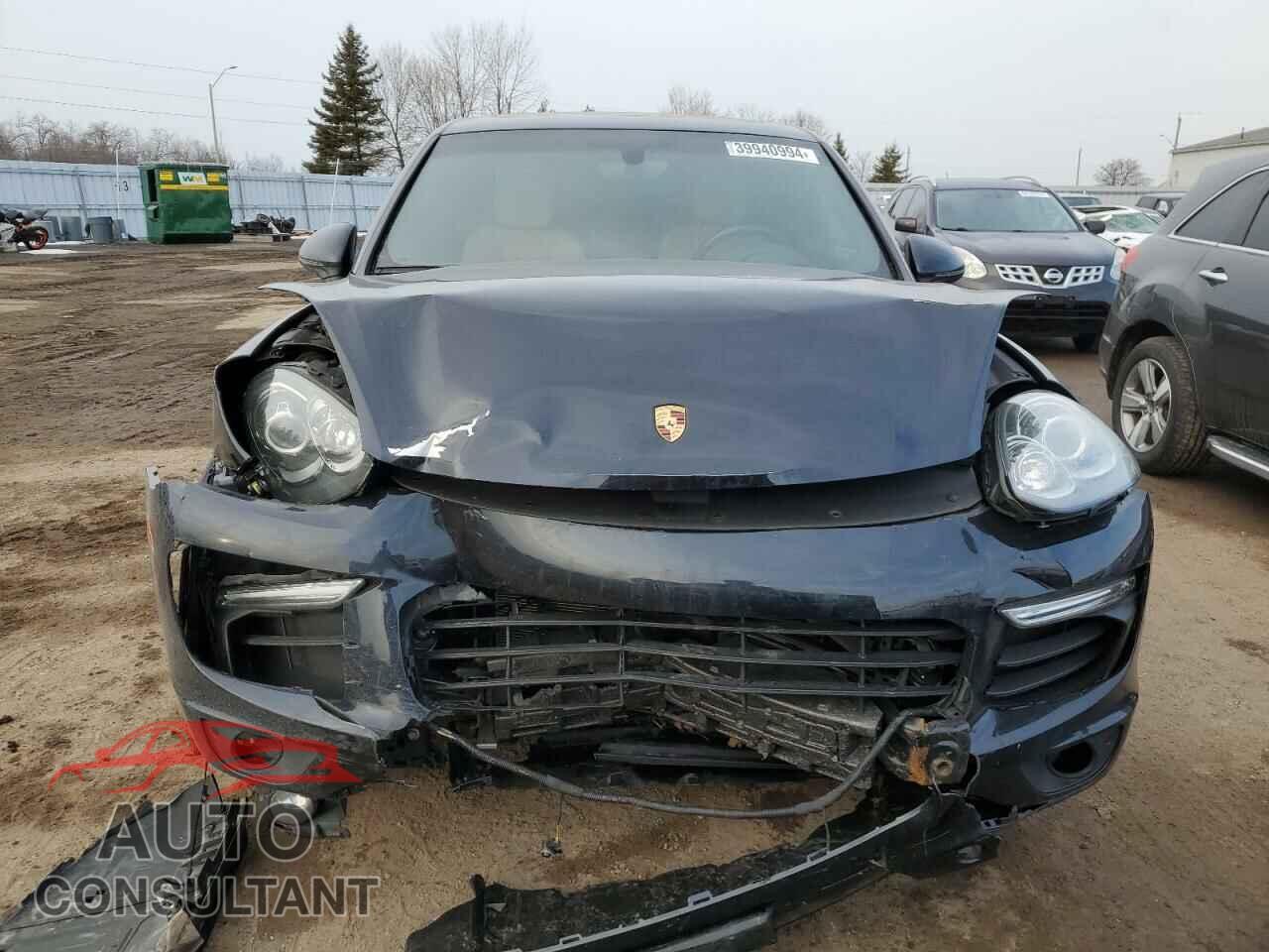 PORSCHE CAYENNE 2018 - WP1AA2A28JKA00295