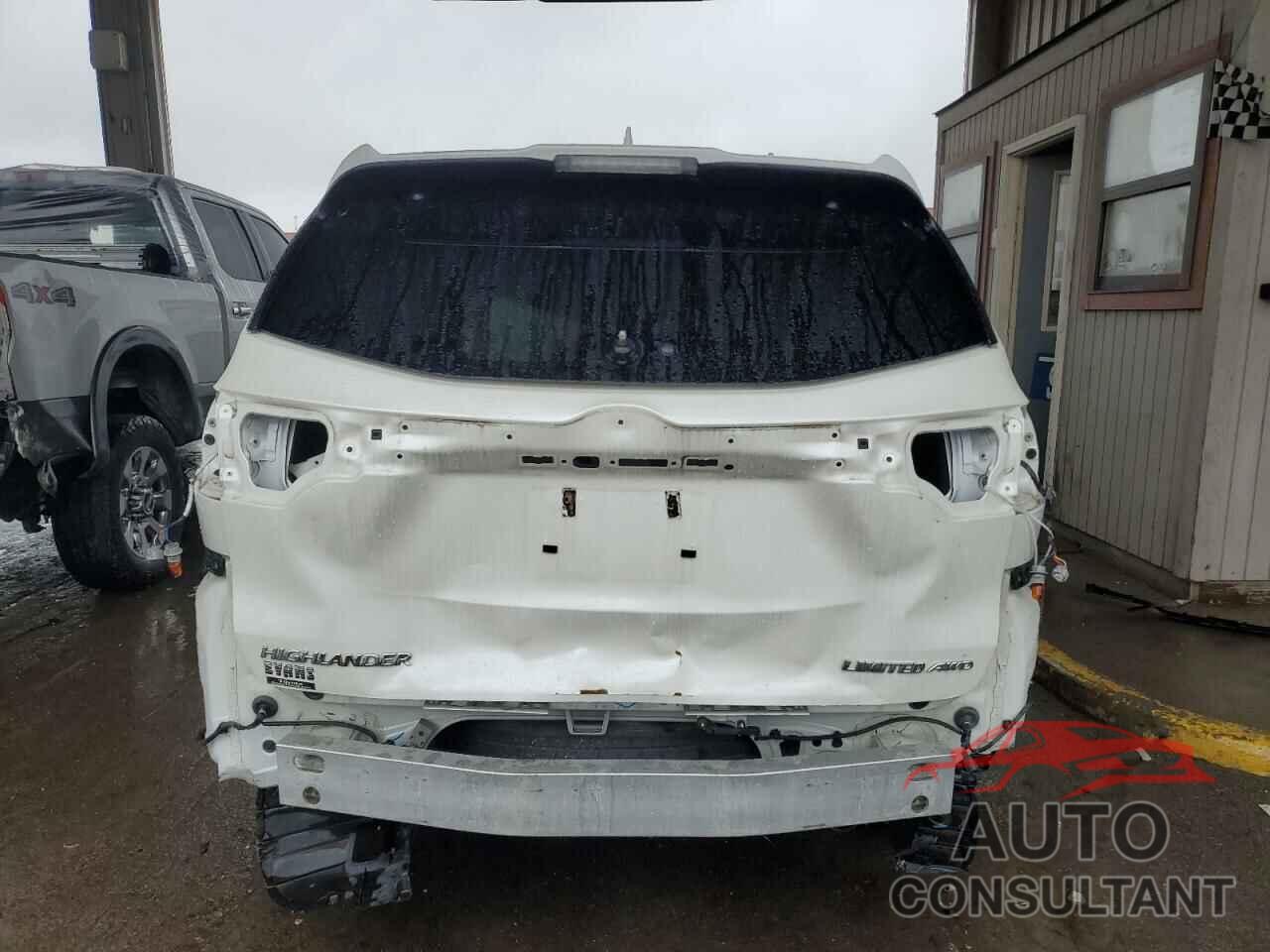 TOYOTA HIGHLANDER 2018 - 5TDDZRFH2JS485586