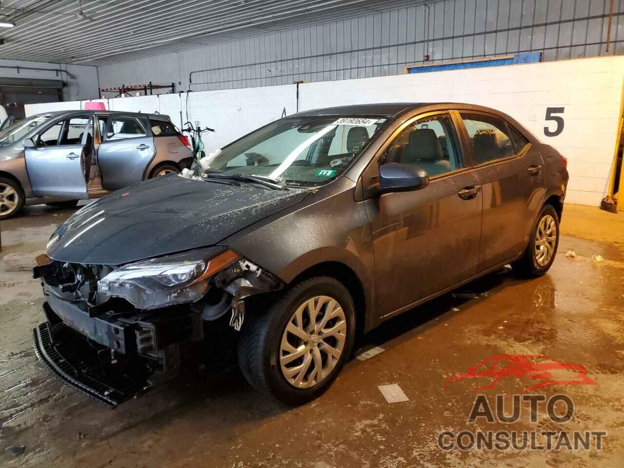 TOYOTA COROLLA 2018 - 2T1BURHE5JC088343