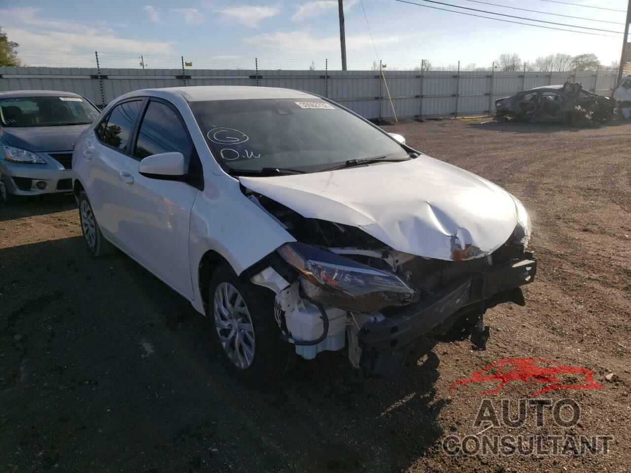 TOYOTA COROLLA 2017 - 5YFBURHE2HP575347