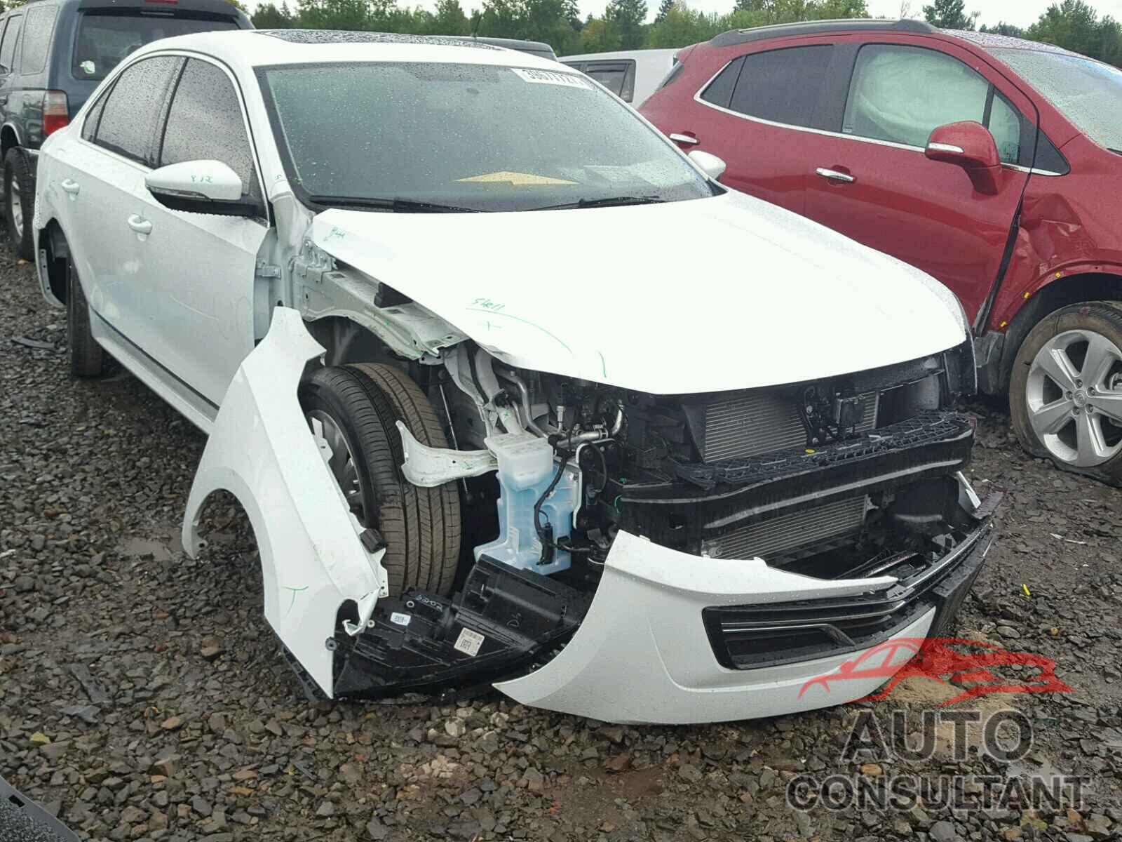 VOLKSWAGEN PASSAT 2017 - 1VWBT7A31HC010352