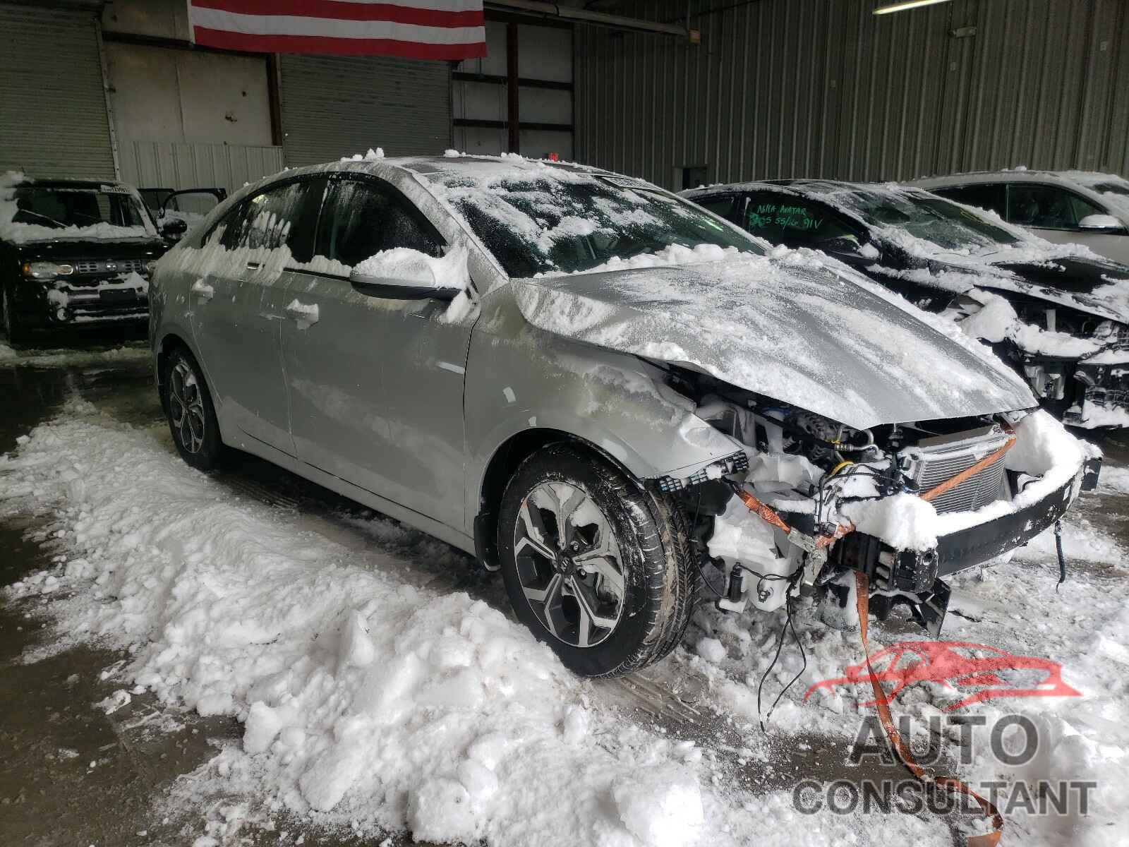 KIA FORTE 2021 - 3KPF24AD9ME271357