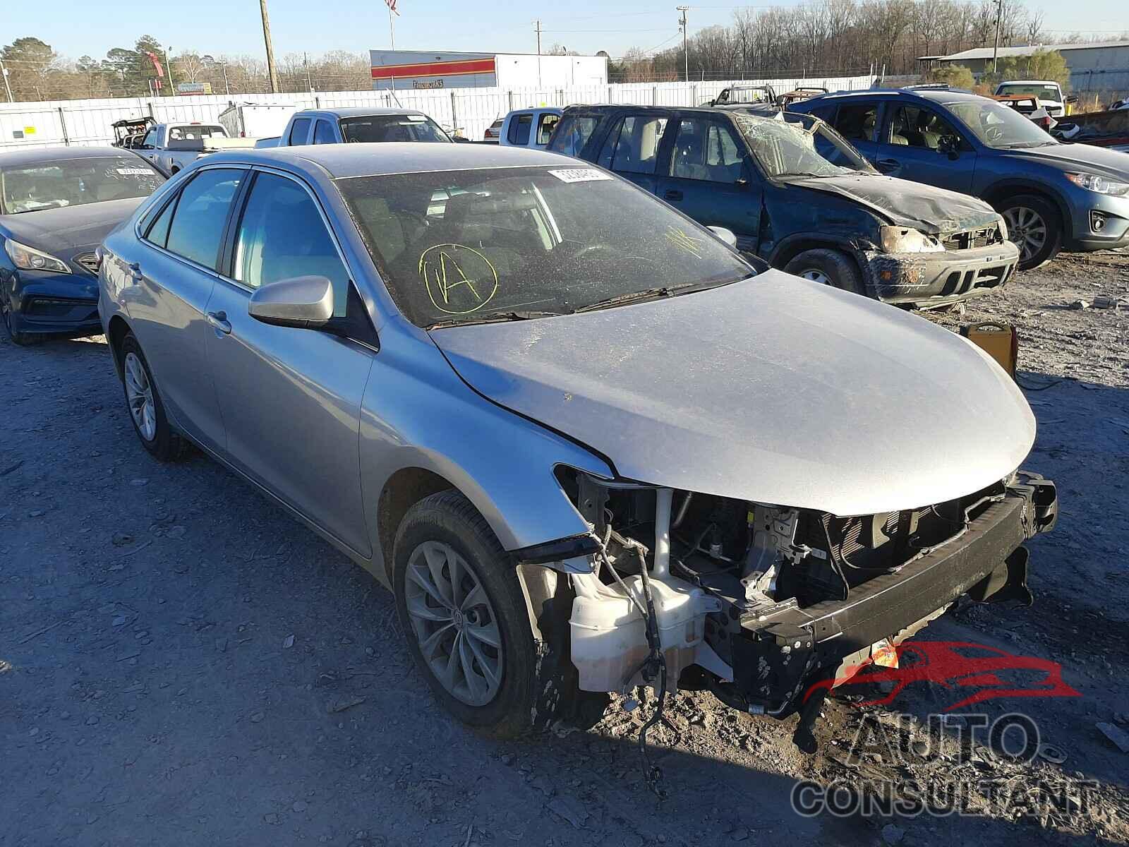 TOYOTA CAMRY 2016 - 4T1BF1FK0GU145401
