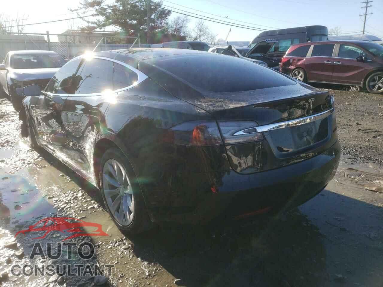 TESLA MODEL S 2017 - 5YJSA1E29HF198614