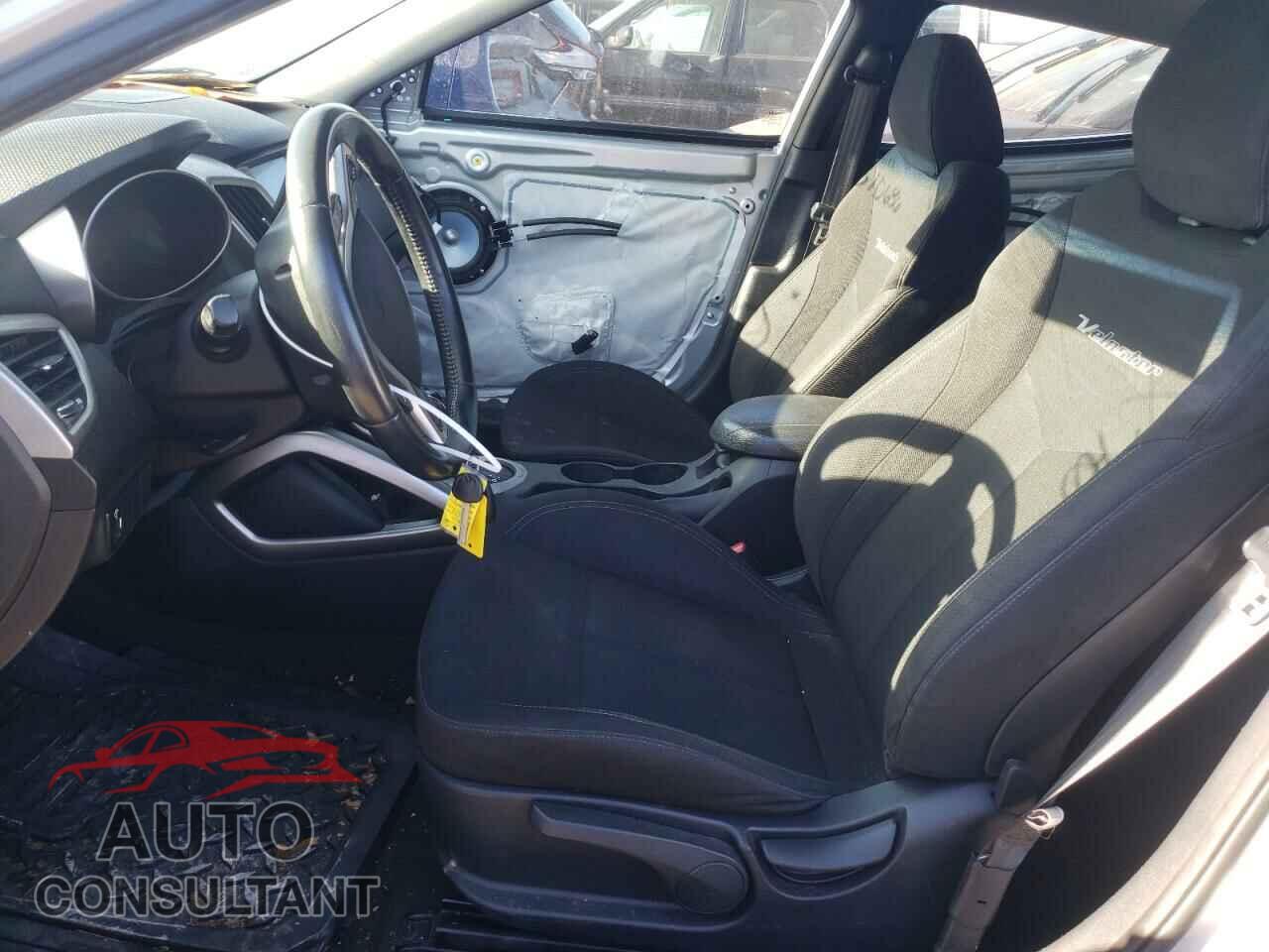 HYUNDAI VELOSTER 2017 - KMHTC6AD7HU310686