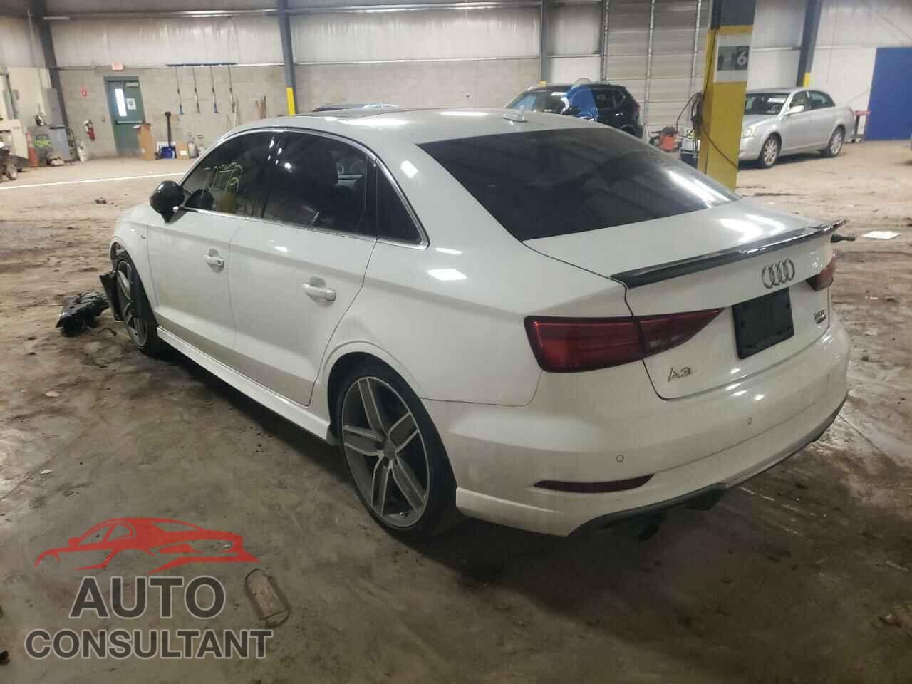 AUDI A3 2017 - WAUJ8GFF3H1025835