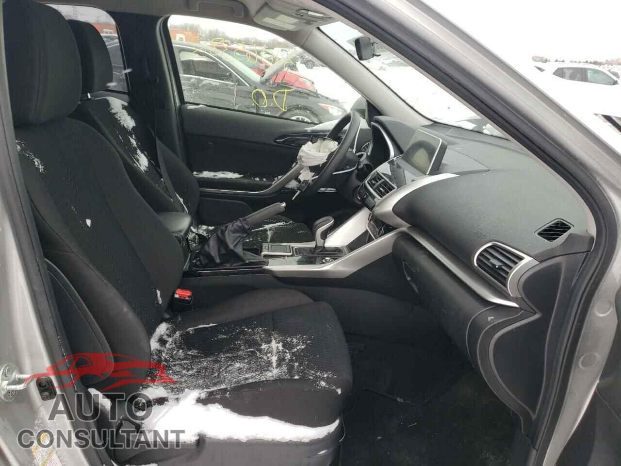 MITSUBISHI ECLIPSE 2018 - JA4AT4AA0JZ045196